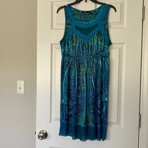 Women’s dress